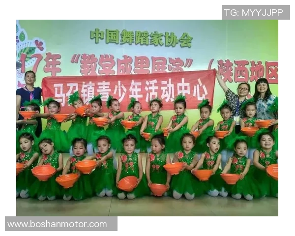 天鹅足球俱乐部：追逐梦想的绿茵传奇与青春的拼搏精神